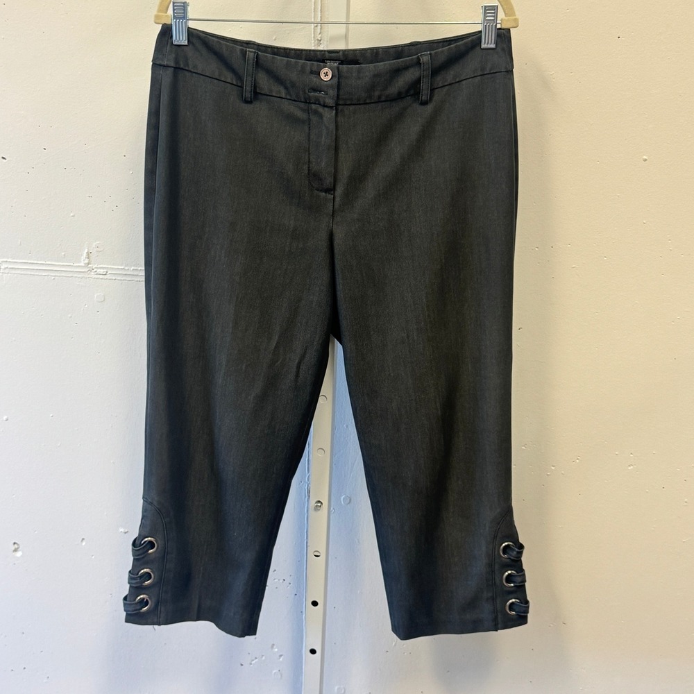 Y2K 2010s Sharagano Studio Gray Cropped Capri Pants Grommet Hem Detail Size 8